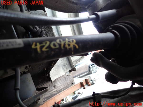 2UPJ-9242094020]マセラティ・クアトロポルテ(MQPS)右リアドライブシャフト 中古_2