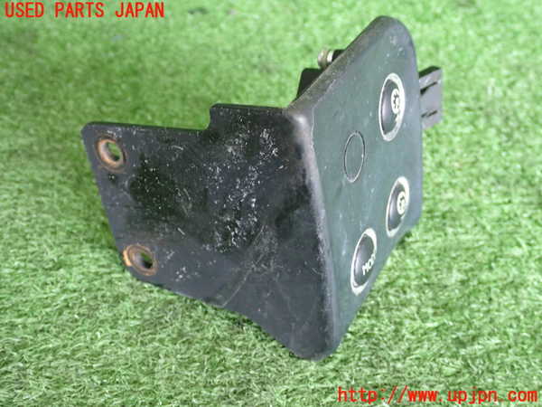 2UPJ-9242096308]マセラティ・クアトロポルテ(MQPS)スイッチ3 (MODE) (ジャンク品) 中古_2