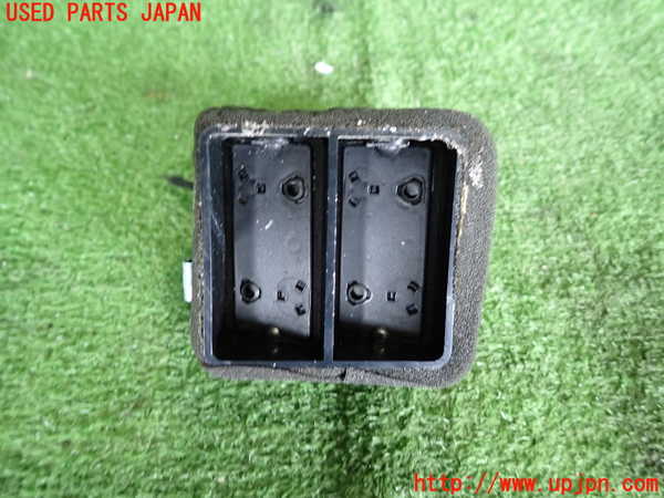 2UPJ-9242097527]マセラティ・クアトロポルテ(MQPS)エアコン吹き出し口2 (左) (ジャンク品) 中古_3