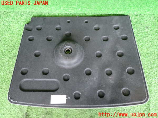 2UPJ-9242097772]マセラティ・クアトロポルテ(MQPS)ラゲッジトレイ2 中古_4