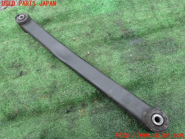 1UPJ-9242105176]ジープ・ラングラー アンリミテッド(JK36L)右フロントロアアーム1 中古_3