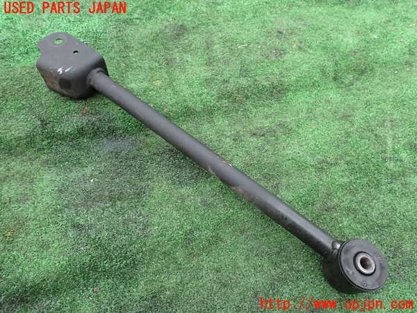 1UPJ-9242105126]ジープ・ラングラー アンリミテッド(JK36L)右フロントアッパーアーム1 中古_3