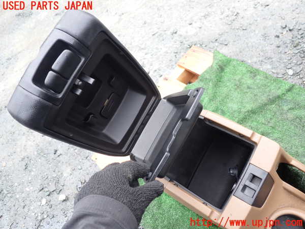1UPJ-9242107540]ジープ・ラングラー アンリミテッド(JK36L)センターコンソール 中古_3