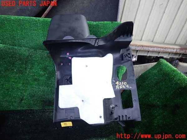 1UPJ-9242107680]ジープ・ラングラー アンリミテッド(JK36L)左リアピラートリム 中古_3