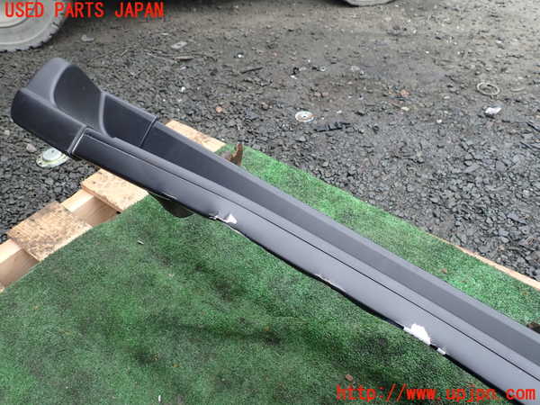 1UPJ-9242111390]ランクルプラド(RZJ95W)右サイドステップ 中古_4