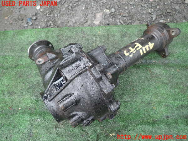 1UPJ-9242114350]ランクルプラド(RZJ95W)フロントデフ 中古_2