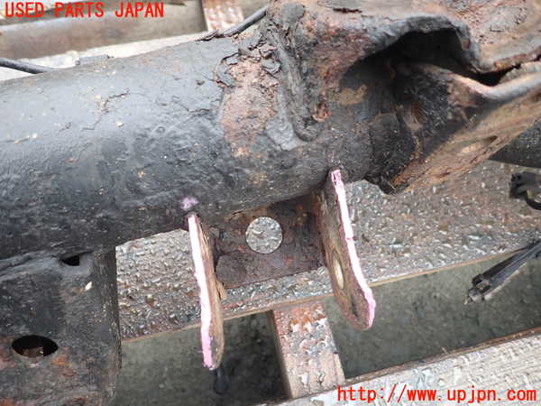 1UPJ-9242114400]ランクルプラド(RZJ95W)リアデフホーシング 中古_3