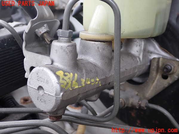 1UPJ-9242114050]ランクルプラド(RZJ95W)ブレーキマスターシリンダー 中古_3