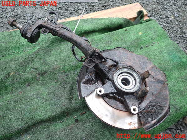 1UPJ-9242114290]ランクルプラド(RZJ95W)右フロントナックルハブ 中古_2