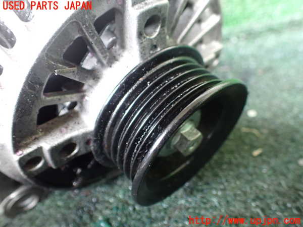 1UPJ-9242116015]ランクルプラド(RZJ95W)オルタネーター(ダイナモ) 中古_3
