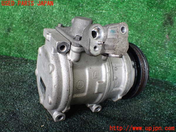 1UPJ-9242116025]ランクルプラド(RZJ95W)エアコンコンプレッサー 中古_2