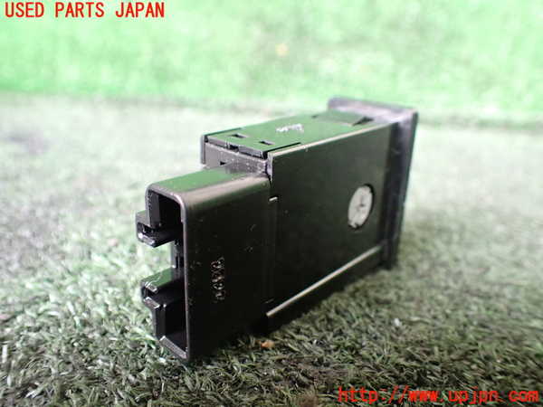 1UPJ-9242116306]ランクルプラド(RZJ95W)スイッチ1 (PWR＆2nd) 中古_2