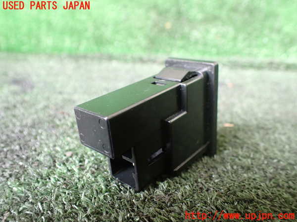 1UPJ-9242116308]ランクルプラド(RZJ95W)スイッチ3 (リアヒーター) 中古_2