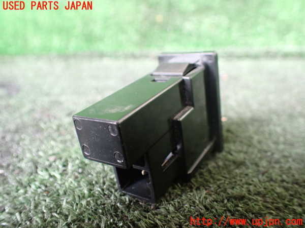 1UPJ-9242116309]ランクルプラド(RZJ95W)スイッチ4 (REAR HEAT) 中古_2