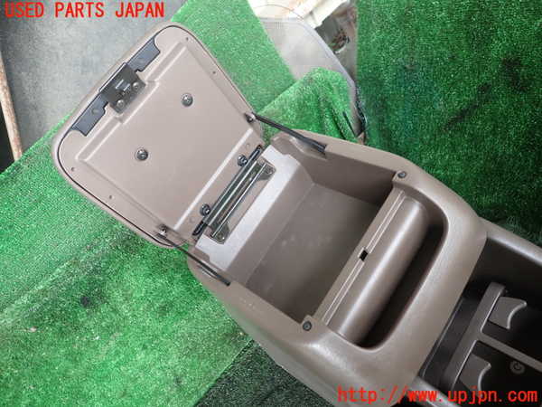 1UPJ-9242117540]ランクルプラド(RZJ95W)センターコンソール 中古_2