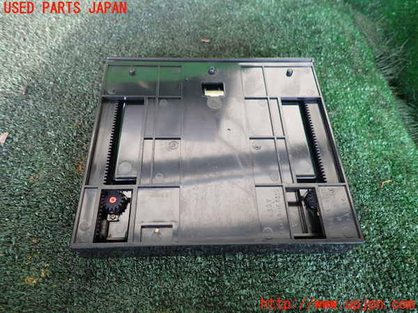 1UPJ-9242117841]ランクルプラド(RZJ95W)小物入れ1 中古_3