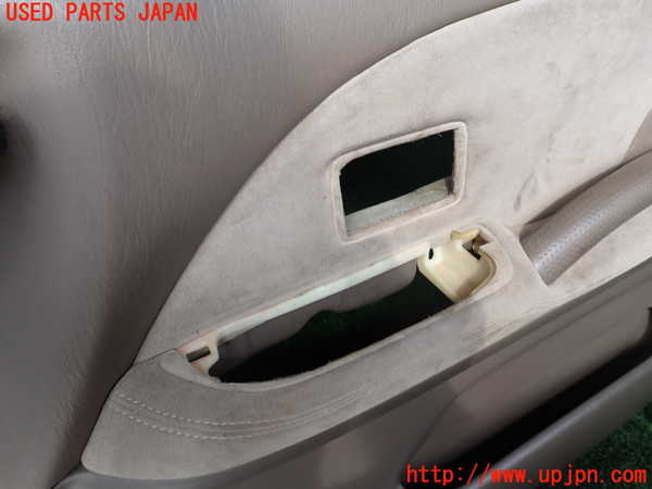 1UPJ-9242111234]ランクルプラド(RZJ95W)右前ドア内張り 中古_2