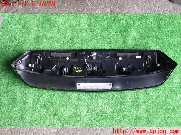 1UPJ-9242121520]GRヤリス(YARIS)(MXPA12)リアスポイラー 中古_4