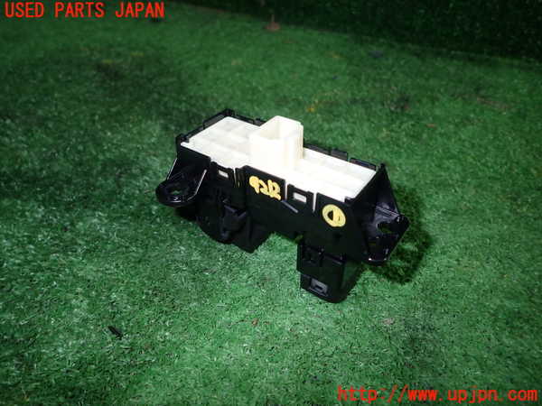 1UPJ-9242126306]GRヤリス(YARIS)(MXPA12)スイッチ1 (パーキング) 中古_2