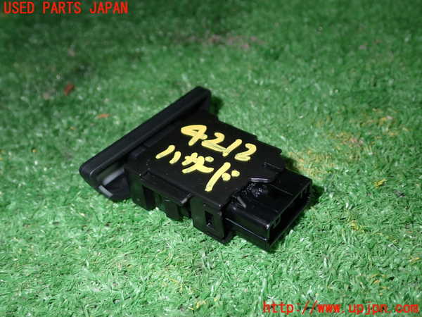 1UPJ-9242126290]GRヤリス(YARIS)(MXPA12)ハザードスイッチ 中古_2