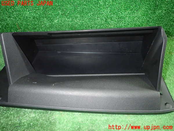 1UPJ-9242127516]GRヤリス(YARIS)(MXPA12)グローブボックス1 中古_4