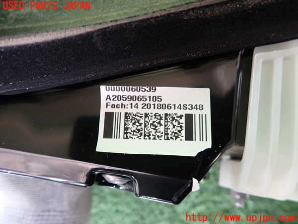 2UPJ-9242131550]ベンツ C200 4MATIC ステーションワゴン S205(205278C)右リアフィニッシャー 中古_3