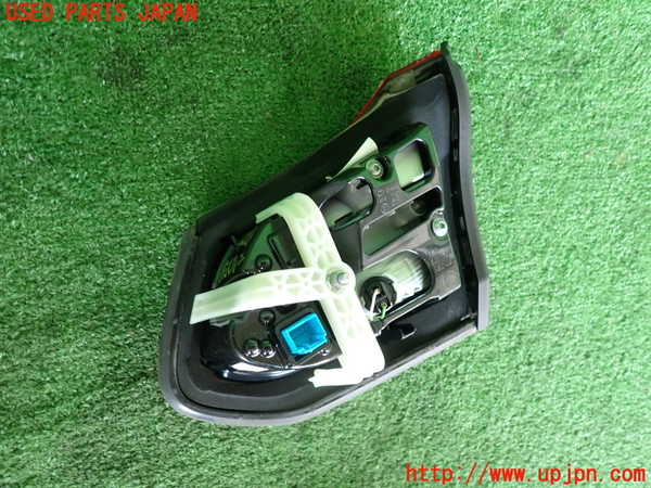 2UPJ-9242131552]ベンツ C200 4MATIC ステーションワゴン S205(205278C)左リアフィニッシャー 中古_2