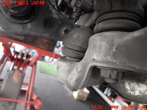 2UPJ-9242135186]ベンツ C200 4MATIC ステーションワゴン S205(205278C)左フロントロアアーム1 中古_2