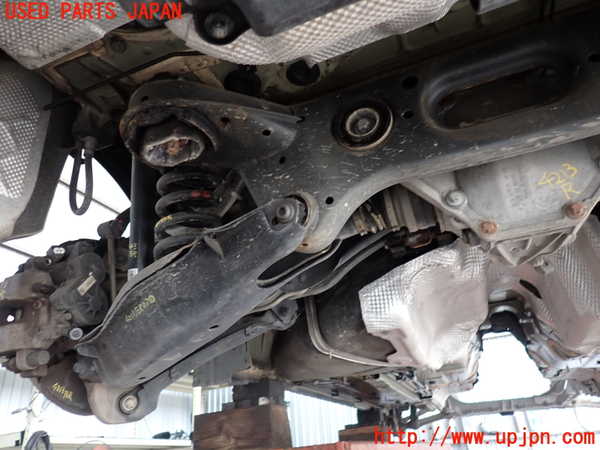 2UPJ-9242135295]ベンツ C200 4MATIC ステーションワゴン S205(205278C)リアメンバー 中古_3