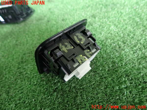 2UPJ-9242136245]ベンツ C200 4MATIC ステーションワゴン S205(205278C)左前パワーウィンドウスイッチ 中古_2