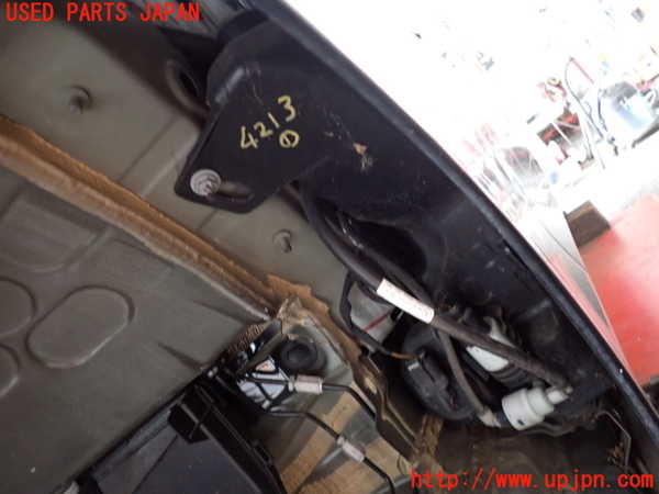 2UPJ-9242136791]ベンツ C200 4MATIC ステーションワゴン S205(205278C)ウォッシャータンク1 中古_2
