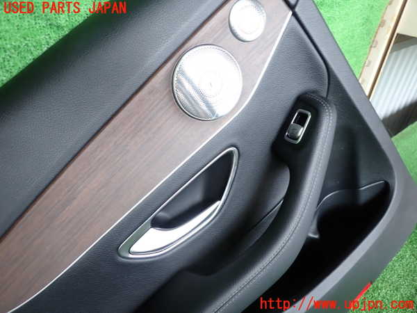 2UPJ-9242131324]ベンツ C200 4MATIC ステーションワゴン S205(205278C)左後ドア内張り 中古_2