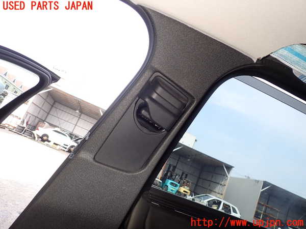 2UPJ-9242137665]ベンツ C200 4MATIC ステーションワゴン S205(205278C)右センターピラートリム 中古_2