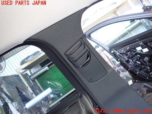 2UPJ-9242137670]ベンツ C200 4MATIC ステーションワゴン S205(205278C)左センターピラートリム 中古_2
