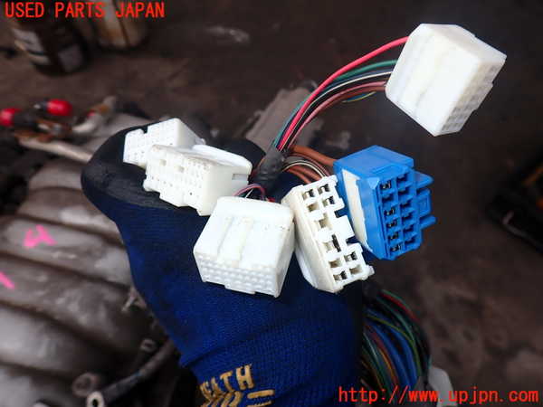 2UPJ-9242142010]セルシオ(UCF31)エンジン 3UZ-FE 中古_2