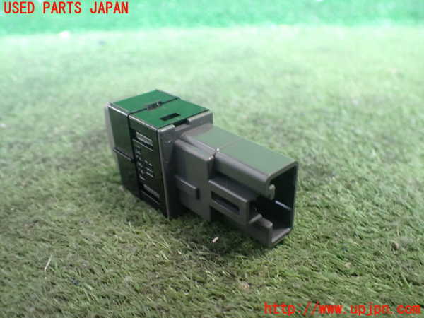 2UPJ-9242146308]セルシオ(UCF31)スイッチ3 中古_2