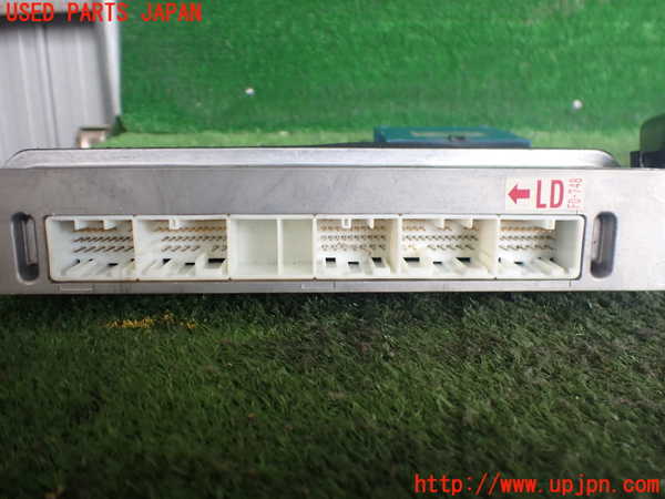 2UPJ-9242146110]セルシオ(UCF31)エンジンコンピューター 中古_2