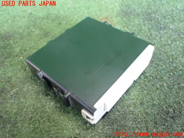 2UPJ-9242146149]セルシオ(UCF31)コンピューター4 中古_2