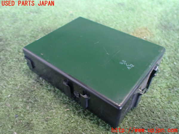 2UPJ-9242146156]セルシオ(UCF31)コンピューター11 中古_2