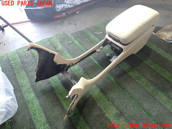 2UPJ-9242147540]セルシオ(UCF31)センターコンソール 中古_2