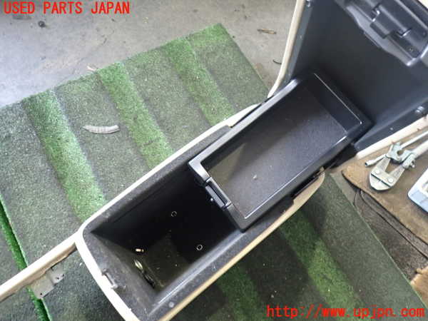 2UPJ-9242147540]セルシオ(UCF31)センターコンソール 中古_4