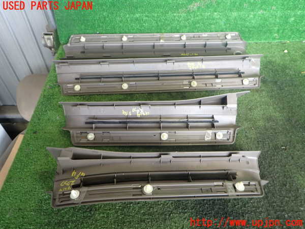 2UPJ-9242147740]セルシオ(UCF31)スカッフプレート 中古_4