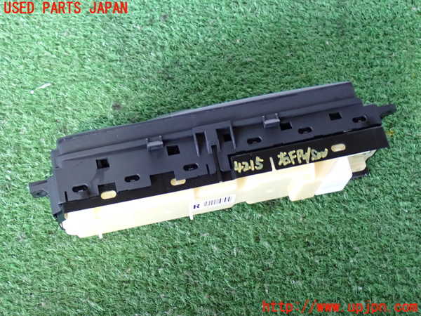 2UPJ-9242156240]レクサス・RX350(GGL15W)右前パワーウィンドウスイッチ 中古_2
