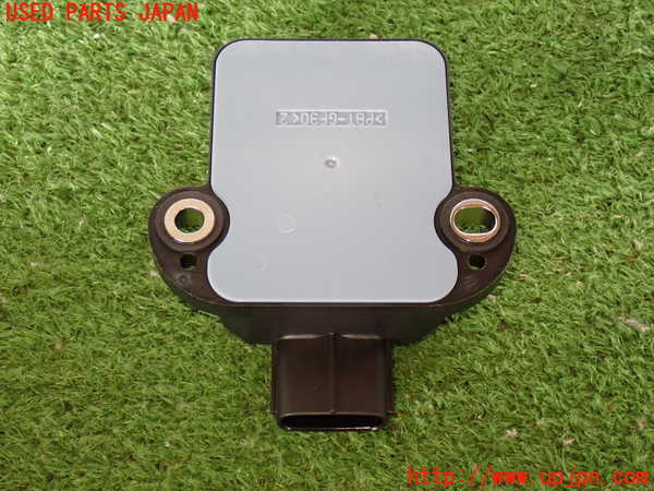 2UPJ-9242156381]レクサス・RX350(GGL15W)センサー1 中古 (YAW RATE)_3