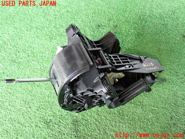 2UPJ-9242157555]レクサス・RX350(GGL15W)ATシフトレバー 中古_2