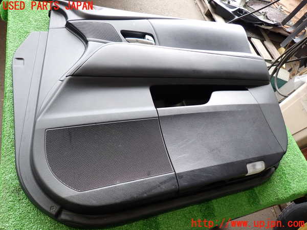 2UPJ-9242151234]レクサス・RX350(GGL15W)右前ドア内張り 中古_2