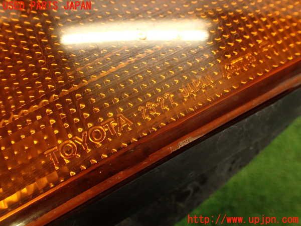 2UPJ-9242171160]クレスタ(GX81)右ウィンカーレンズ 中古_3