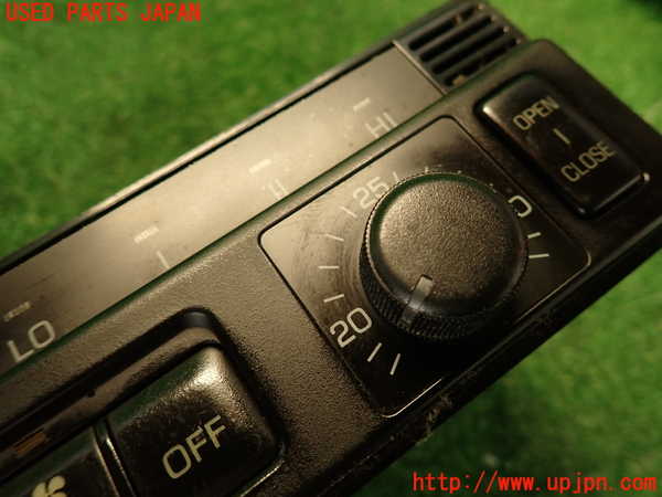 2UPJ-9242176066]クレスタ(GX81)エアコンスイッチ1 中古_4