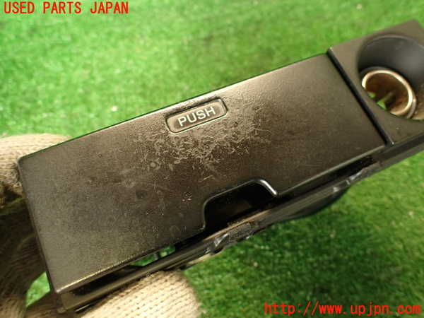 2UPJ-9242177821]クレスタ(GX81)灰皿1 中古_2