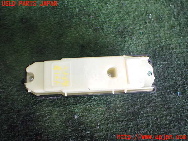 2UPJ-9242186240]セルシオ(UCF31)右前パワーウィンドウスイッチ 中古_2